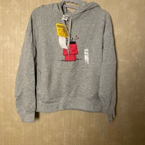 Uniqlo Women’s peanuts, long sleeve sweat hoodie